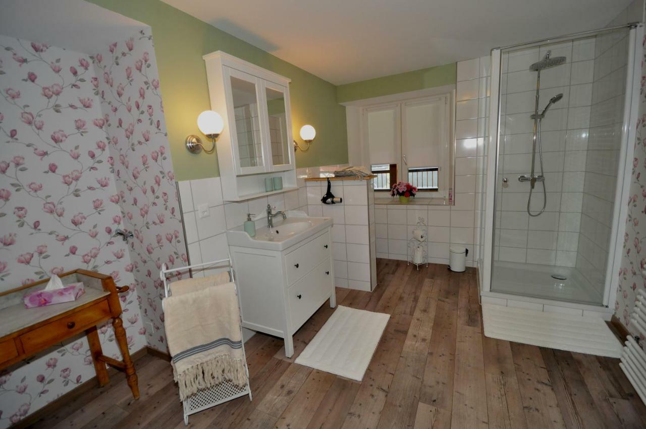 B&B Zum Rossli Zunzgen Екстериор снимка