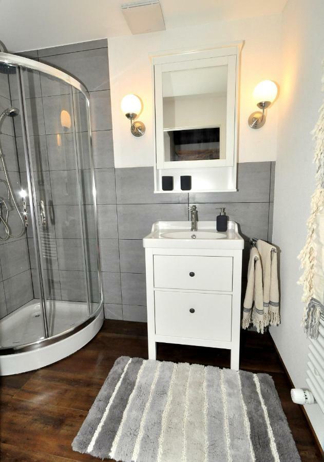 B&B Zum Rossli Zunzgen Екстериор снимка